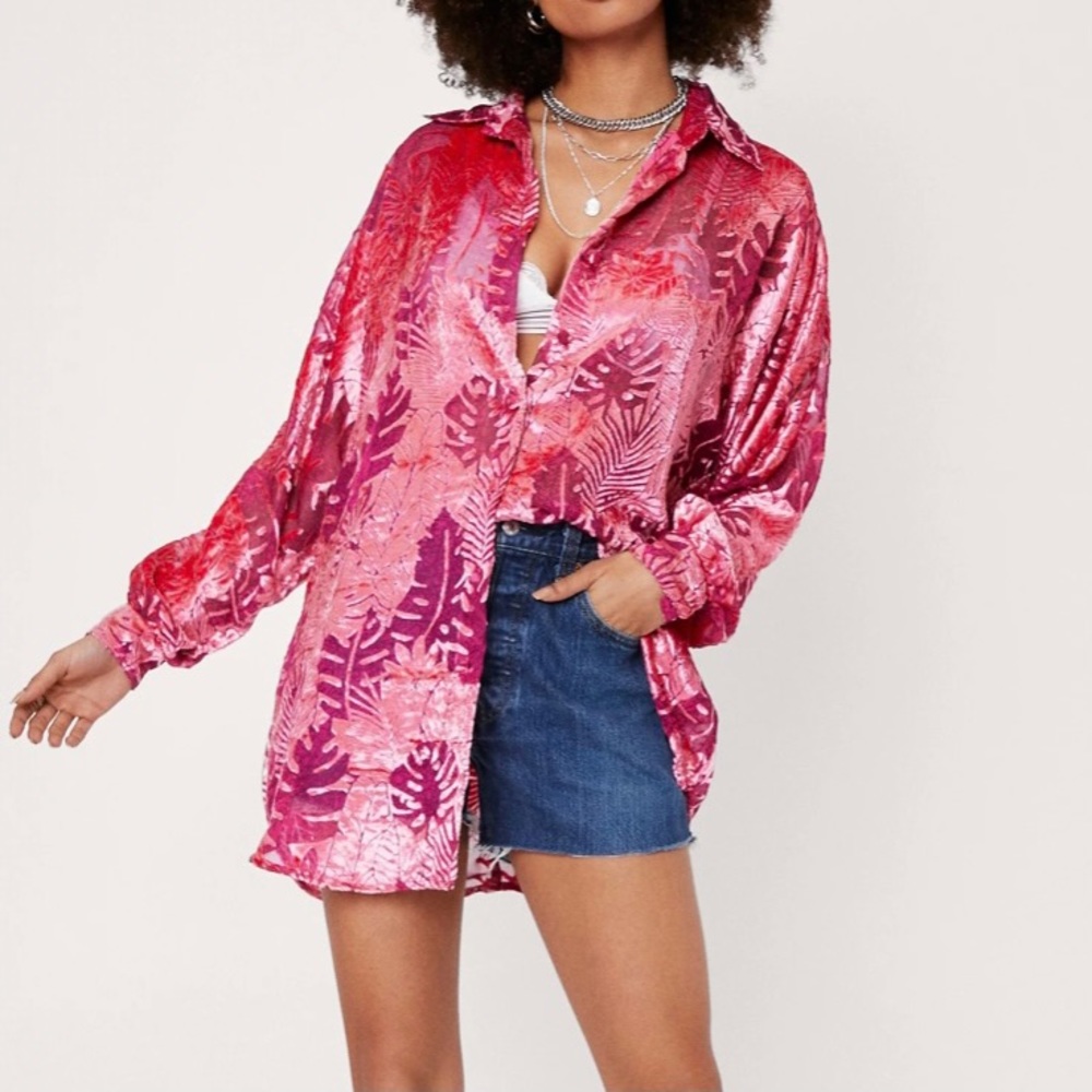 Leaf print oversized velvet shirt